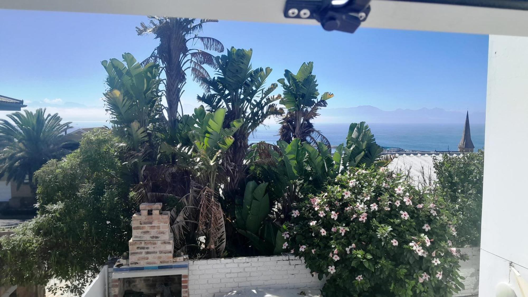 View From The Hill Apartment Mossel Bay Bagian luar foto